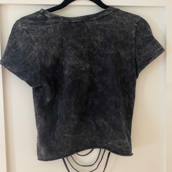 Acid wash ripped shirt - Picture 7 of 7